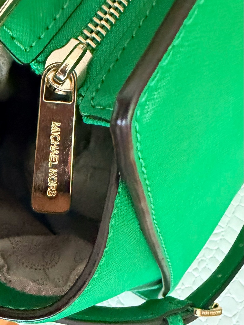 Michael Kors Green Leather Tote - Picture 5 of 6